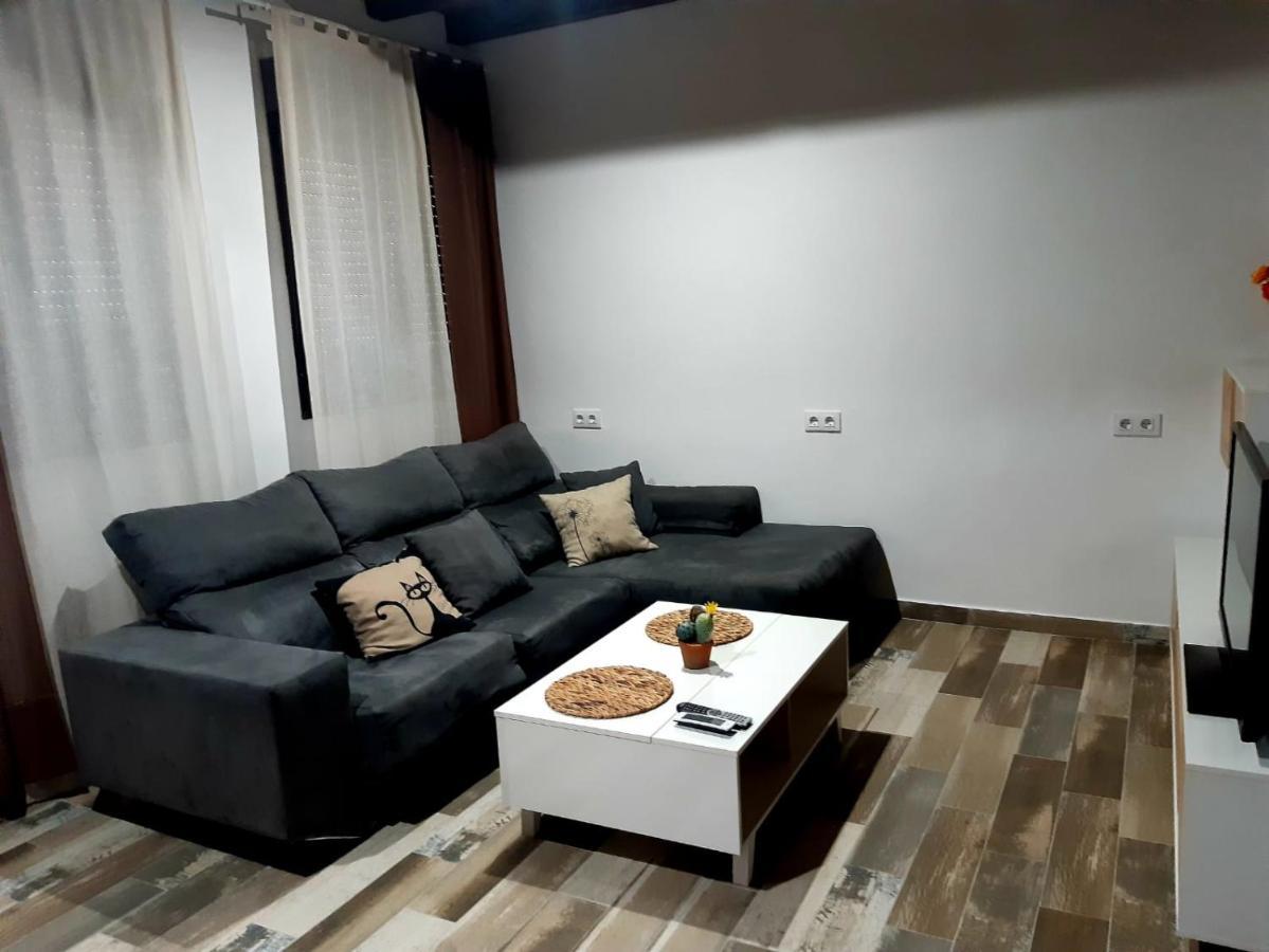 Apartamentos Callampa Torrejón el Rubio エクステリア 写真