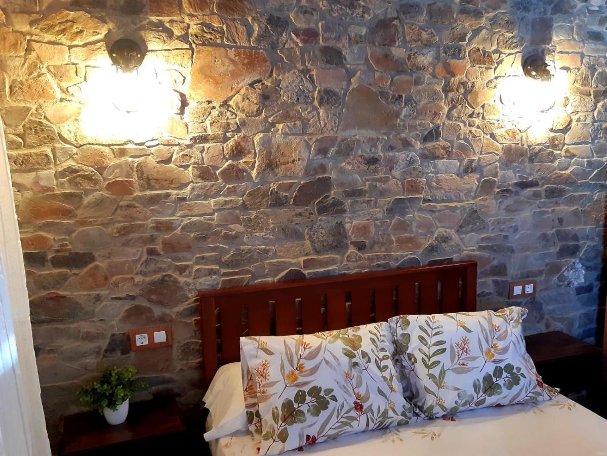 Apartamentos Callampa Torrejón el Rubio エクステリア 写真