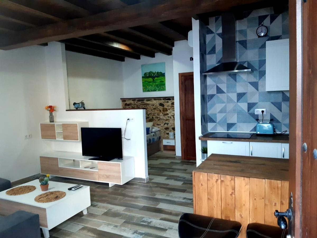 Apartamentos Callampa Torrejón el Rubio エクステリア 写真