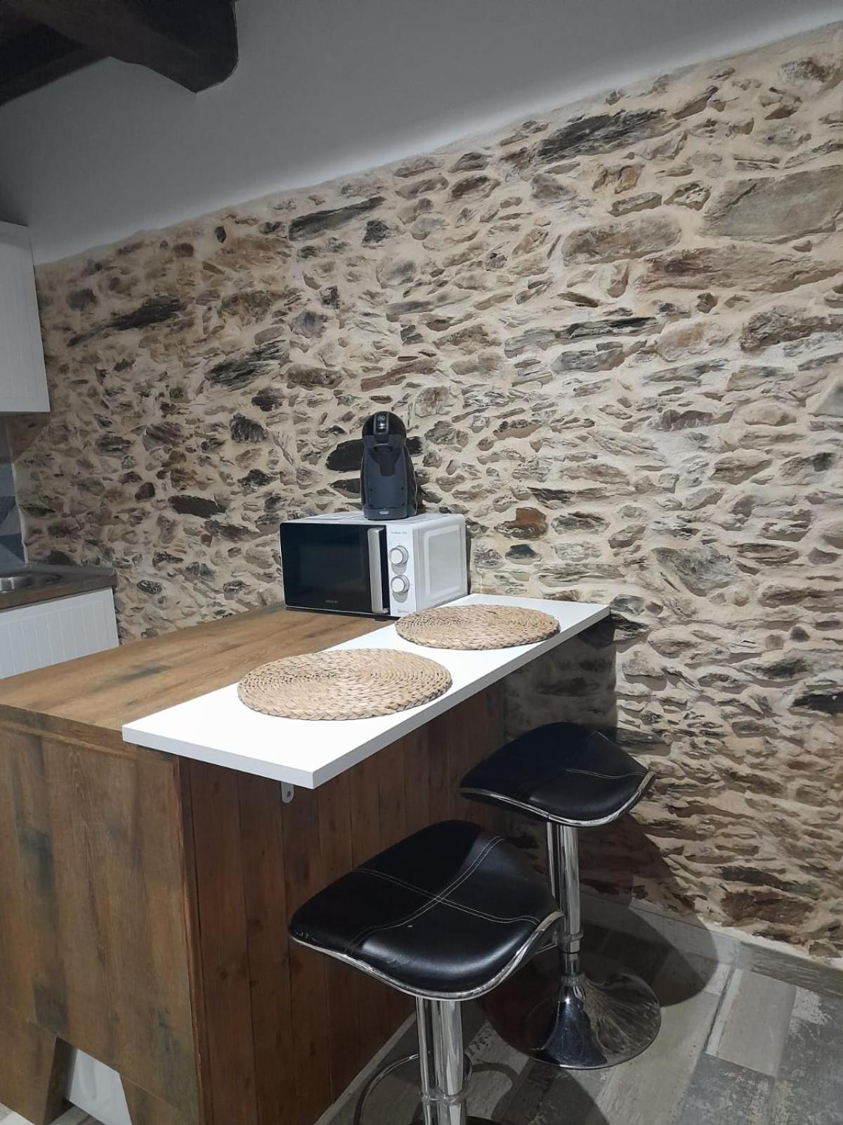 Apartamentos Callampa Torrejón el Rubio エクステリア 写真